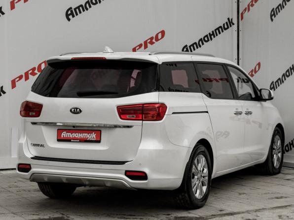 Kia Carnival III с пробегом 2018 года, цена 2 670 000 рублей, 124653 км, минивэн, Автокод Объявления