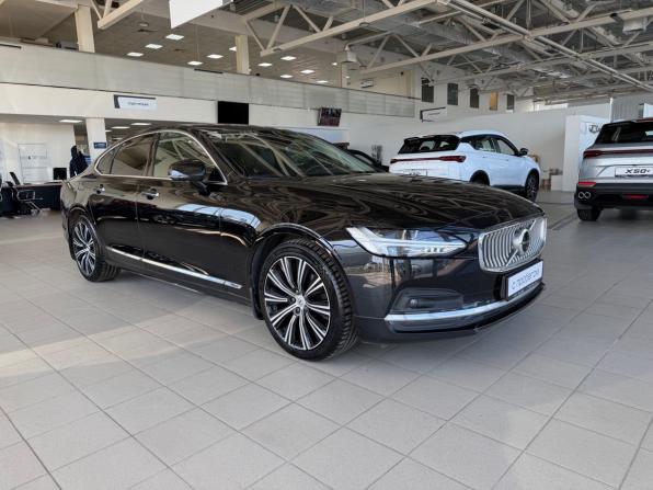 Volvo S90 II Рестайлинг с пробегом 2021 года, цена 4 195 900 рублей, 88625 км, седан, Автокод Объявления
