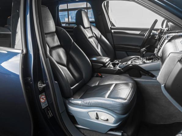 Porsche Cayenne II (958) с пробегом 2012 года, цена 2 300 000 рублей, 197803 км, внедорожник, Автокод Объявления