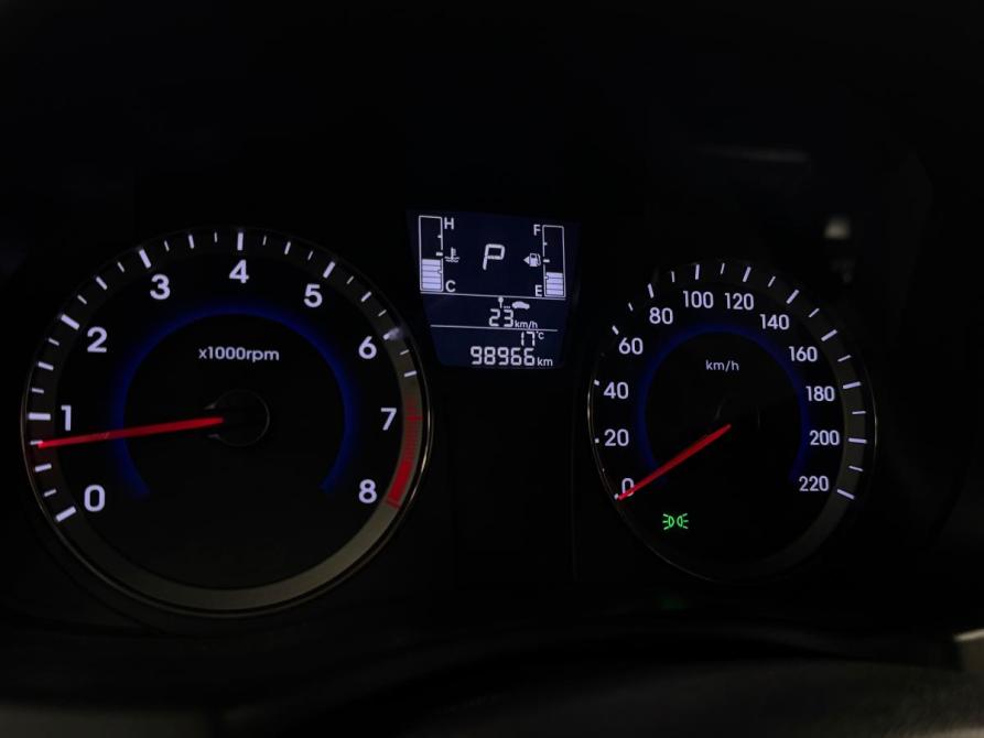 Hyundai Solaris I Рестайлинг Кемерово  - изображение 13