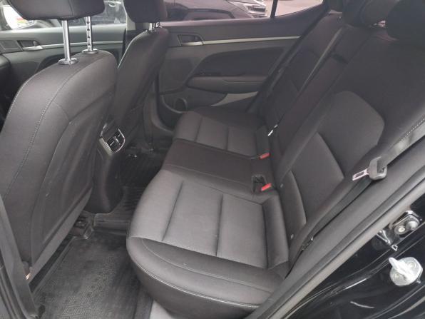 Hyundai Elantra VI (AD) с пробегом 2018 года, цена 1 420 000 рублей, 137000 км, седан, Автокод Объявления
