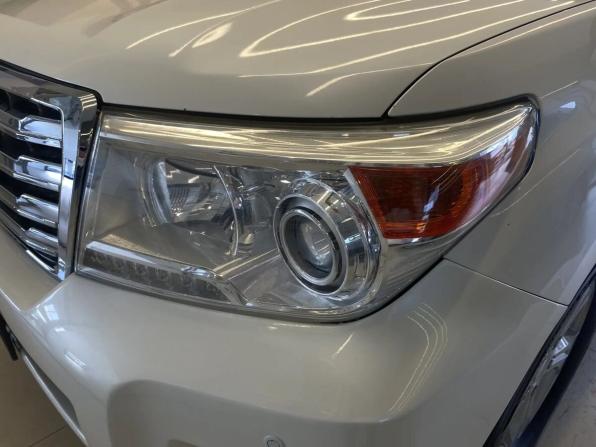 Toyota Land Cruiser 200 Series Рестайлинг 1 с пробегом 2012 года, цена 3 120 000 рублей, 246240 км, внедорожник, Автокод Объявления