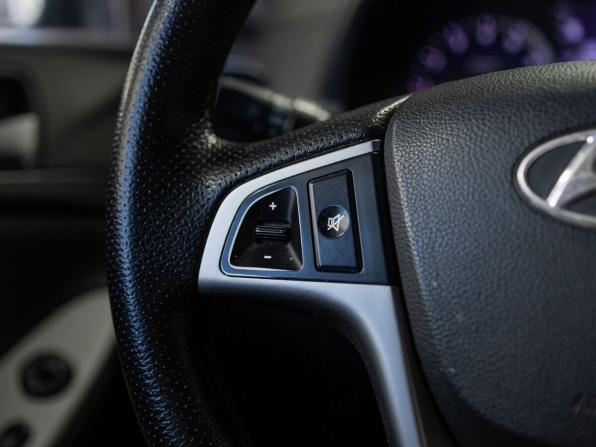Hyundai Solaris I с пробегом 2013 года, цена 550 000 рублей, 160000 км, хэтчбек, Автокод Объявления