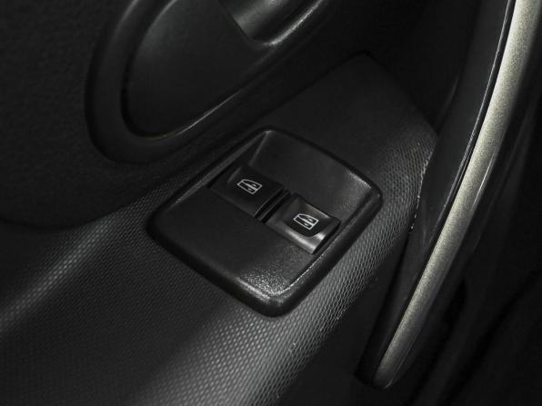 Renault Logan II Рестайлинг с пробегом 2021 года, цена 980 000 рублей, 91509 км, седан, Автокод Объявления