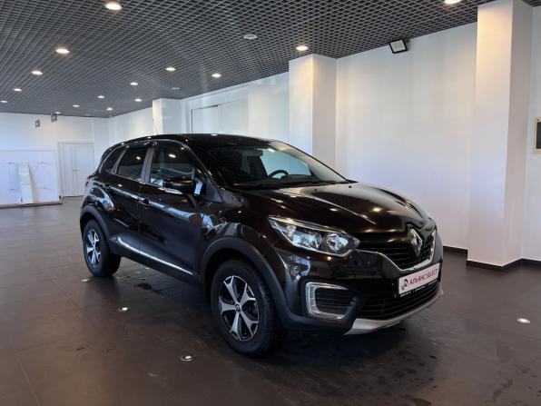 Renault Kaptur I с пробегом 2018 года, цена 1 533 000 рублей, 120115 км, внедорожник, Автокод Объявления