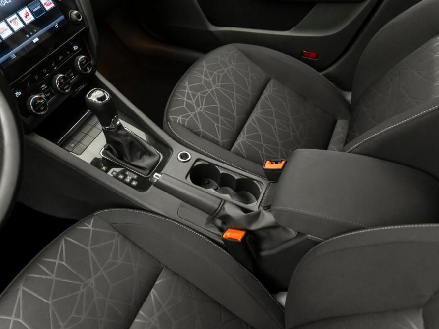 Skoda Octavia III (A7) Рестайлинг Москва  - изображение 15