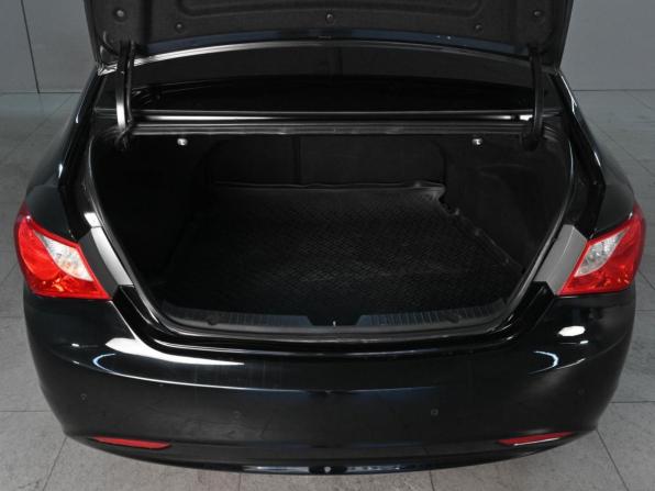 Hyundai Sonata VI (YF) с пробегом 2010 года, цена 1 049 000 рублей, 281729 км, седан, Автокод Объявления