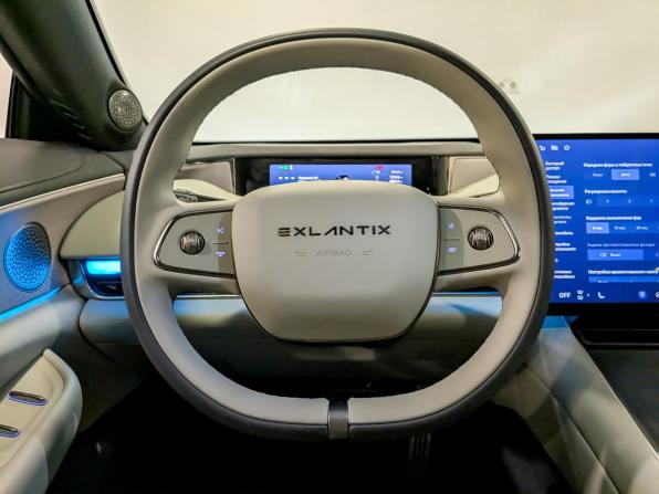 Exeed Exlantix ES с пробегом 2025 года, цена 4 780 000 рублей, 17240 км, седан, Автокод Объявления