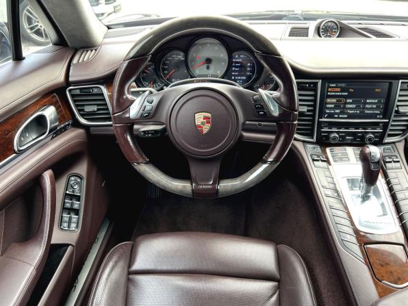 Porsche Panamera I с пробегом 2013 года, цена 2 400 000 рублей, 181126 км, лифтбек, Автокод Объявления