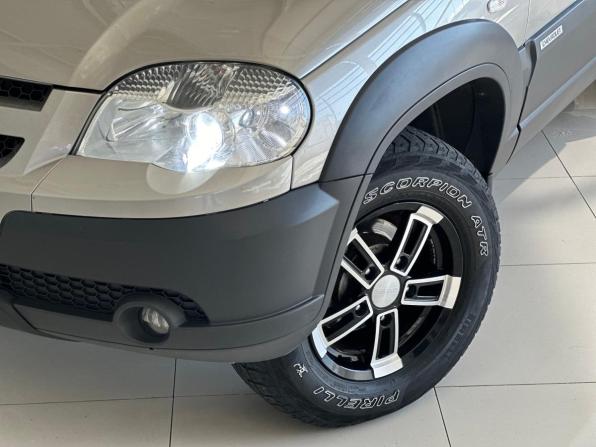 Chevrolet Niva I Рестайлинг с пробегом 2016 года, цена 680 000 рублей, 127044 км, внедорожник, Автокод Объявления