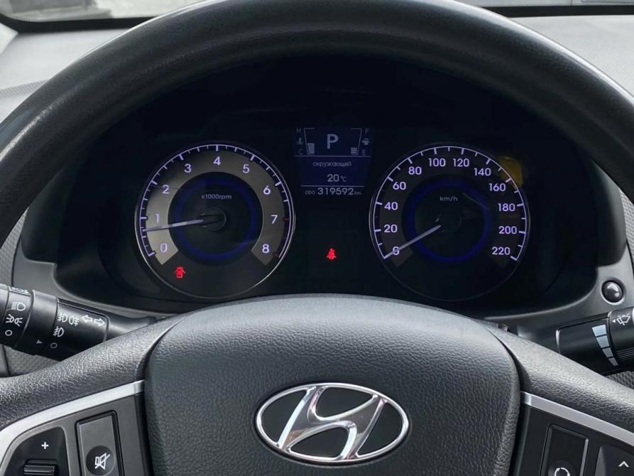 Hyundai Solaris I Сочи  - изображение 11