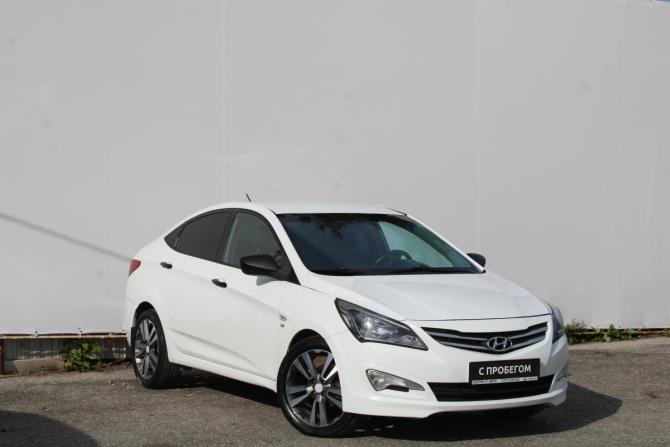 Hyundai Solaris I с пробегом 2014 года, цена 870 000 рублей, 196000 км, седан, Автокод Объявления