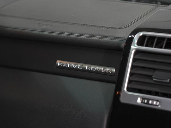 Land Rover Range Rover III Рестайлинг 2 с пробегом 2010 года, цена 2 100 000 рублей, 180000 км, внедорожник, Автокод Объявления