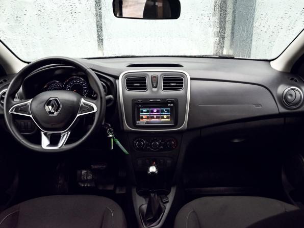 Renault Logan II Рестайлинг с пробегом 2020 года, цена 1 249 000 рублей, 66500 км, седан, Автокод Объявления