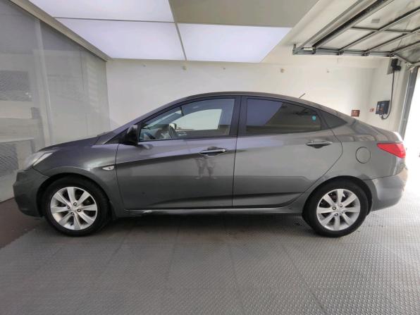 Hyundai Solaris I с пробегом 2013 года, цена 730 000 рублей, 128900 км, седан, Автокод Объявления