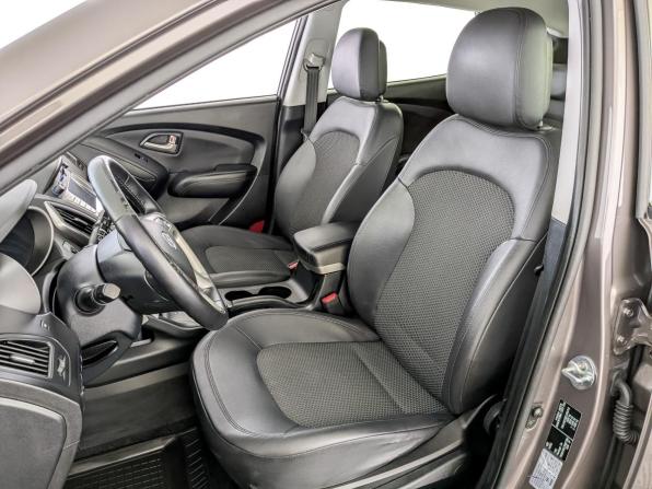 Hyundai ix35 I с пробегом 2012 года, цена 1 400 000 рублей, 125135 км, внедорожник, Автокод Объявления