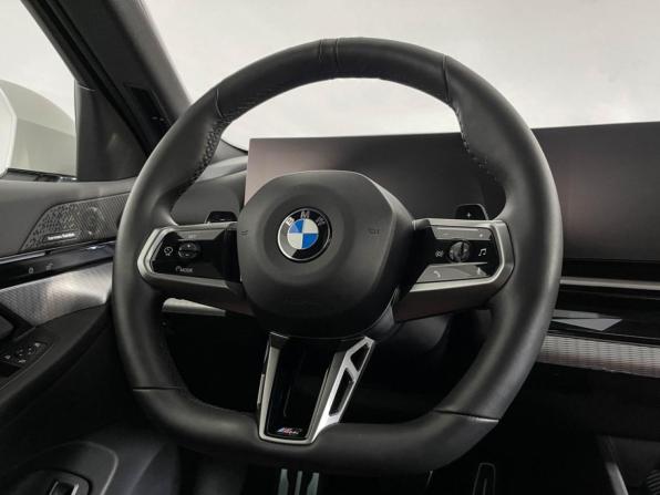 BMW 5 серии VIII (G60/G61/G68) с пробегом 2023 года, цена 7 735 000 рублей, 7301 км, седан, Автокод Объявления