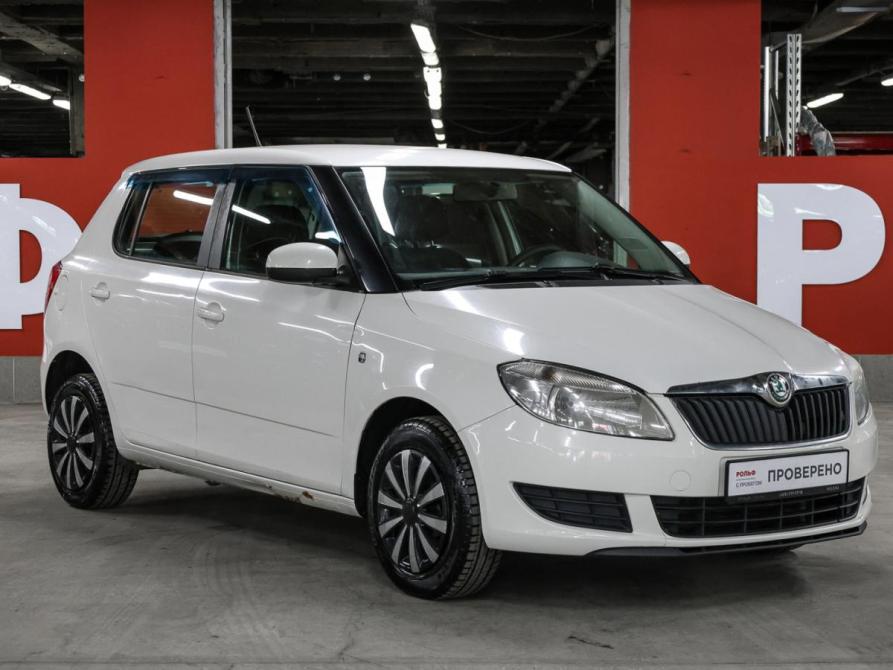 Skoda Fabia II Рестайлинг Москва  - изображение 3