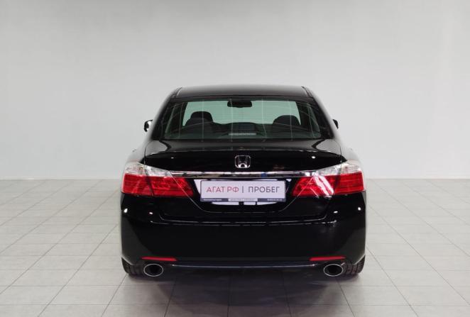 Honda Accord IX с пробегом 2013 года, цена 1 900 000 рублей, 104827 км, седан, Автокод Объявления