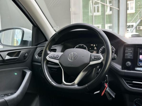 Volkswagen Polo VI с пробегом 2022 года, цена 1 509 000 рублей, 81580 км, лифтбек, Автокод Объявления