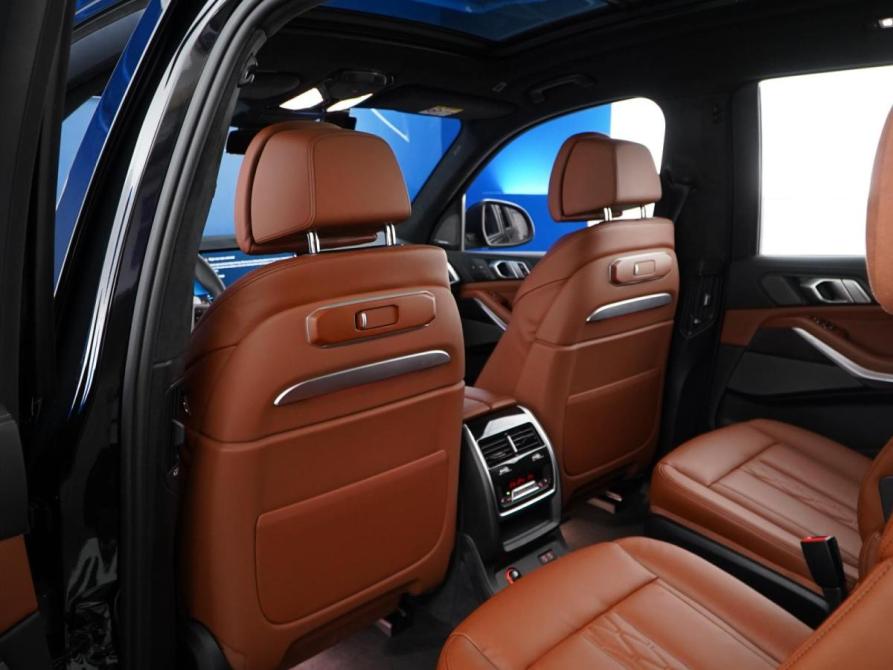 BMW X7 I (G07) Рестайлинг Москва  - изображение 13