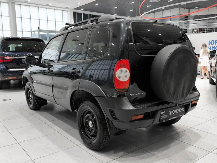 Chevrolet Niva I Рестайлинг Казань  - изображение 8