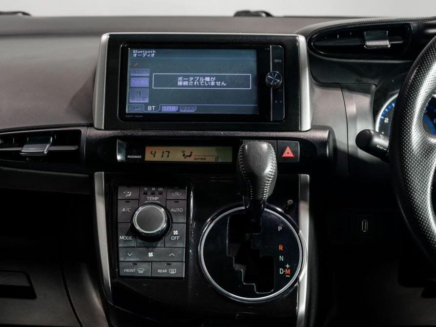 Toyota Wish II Рестайлинг Чита  - изображение 11