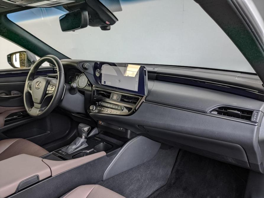 Lexus ES VII Рестайлинг Москва  - изображение 15