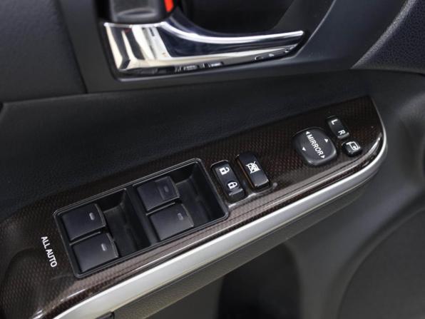 Toyota Camry VII (XV50) Рестайлинг с пробегом 2015 года, цена 1 919 000 рублей, 249367 км, седан, Автокод Объявления