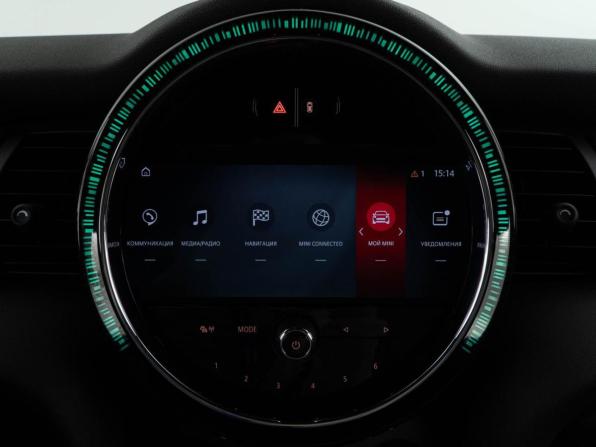 Mini Hatch III (F55/F56) Рестайлинг с пробегом 2020 года, цена 3 201 444 рубля, 74460 км, хэтчбек, Автокод Объявления