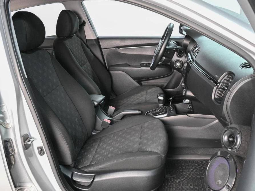 Kia Rio IV Ростов-на-Дону  - изображение 8