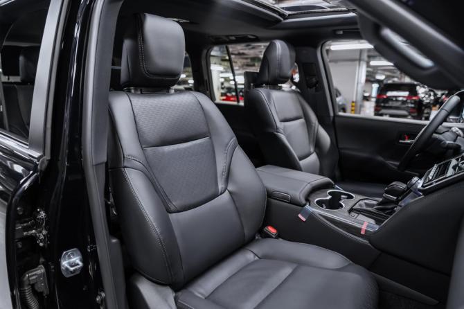 Новый Toyota Land Cruiser 300 Series 2026 года, цена 15 300 000 рублей, внедорожник, Автокод Объявления