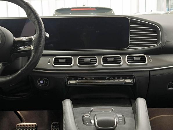 Mercedes-Benz GLS II (X167) Рестайлинг с пробегом 2023 года, цена 12 500 000 рублей, 23021 км, внедорожник, Автокод Объявления