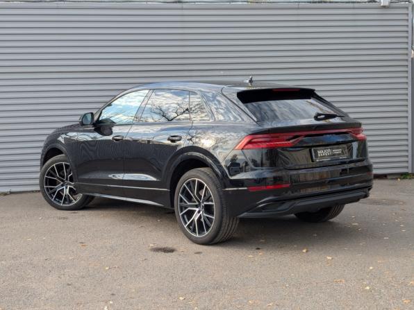 Audi Q8 I (4M) с пробегом 2018 года, цена 4 990 000 рублей, 132010 км, внедорожник, Автокод Объявления