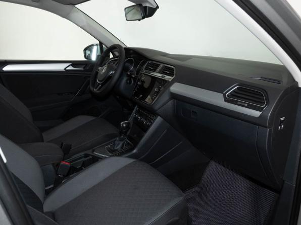 Volkswagen Tiguan II с пробегом 2020 года, цена 2 398 000 рублей, 131393 км, внедорожник, Автокод Объявления