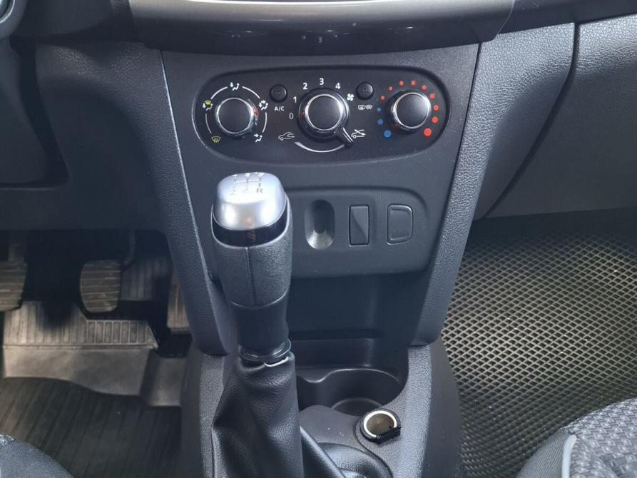 Renault Logan II Рестайлинг Саратов  - изображение 11