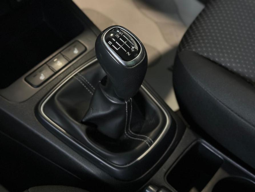 Kia Rio IV Рестайлинг Санкт-Петербург  - изображение 23