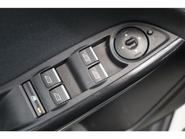 Ford Focus III Рестайлинг с пробегом 2017 года, цена 1 091 000 рублей, 221071 км, универсал, Автокод Объявления