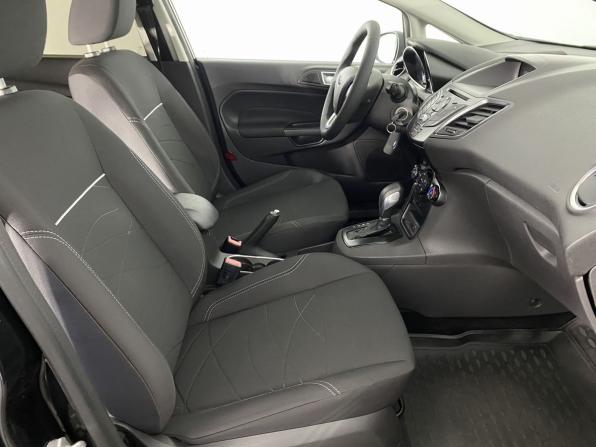 Ford Fiesta Mk6 Рестайлинг с пробегом 2015 года, цена 920 000 рублей, 101315 км, седан, Автокод Объявления