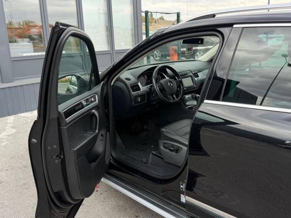 Volkswagen Touareg II Рестайлинг с пробегом 2016 года, цена 2 480 000 рублей, 289741 км, внедорожник, Автокод Объявления