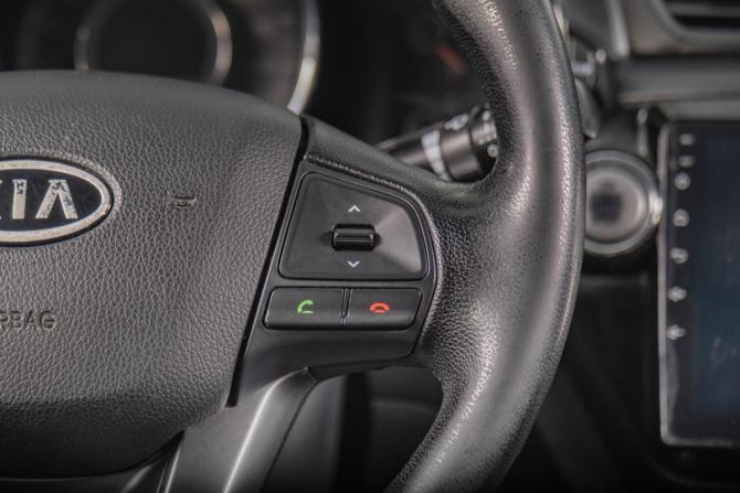 Kia Rio III с пробегом 2012 года, цена 1 179 000 рублей, 160000 км, седан, Автокод Объявления