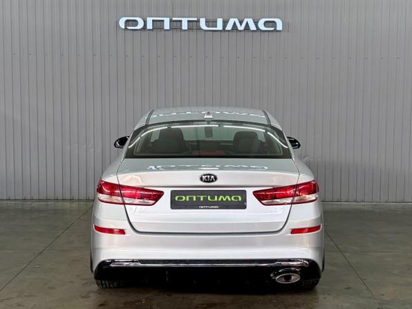 Kia Optima IV Рестайлинг с пробегом 2019 года, цена 1 397 000 рублей, 175997 км, седан, Автокод Объявления