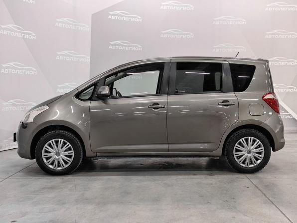 Toyota Ractis I с пробегом 2005 года, цена 550 000 рублей, 202500 км, хэтчбек, Автокод Объявления