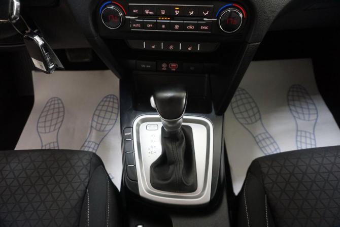 Kia Ceed III с пробегом 2019 года, цена 1 470 000 рублей, 231000 км, универсал, Автокод Объявления