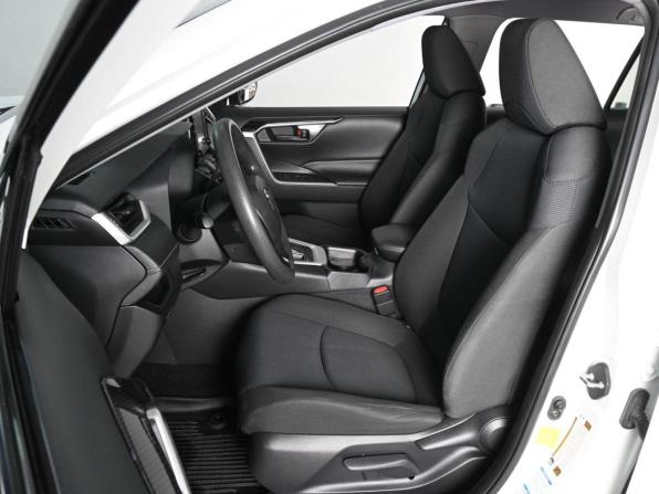 Toyota RAV4 V (XA50) с пробегом 2019 года, цена 3 349 000 рублей, 93496 км, внедорожник, Автокод Объявления
