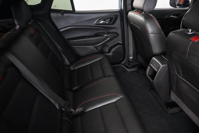 Chevrolet Trax II с пробегом 2023 года, цена 2 199 000 рублей, 77500 км, внедорожник, Автокод Объявления