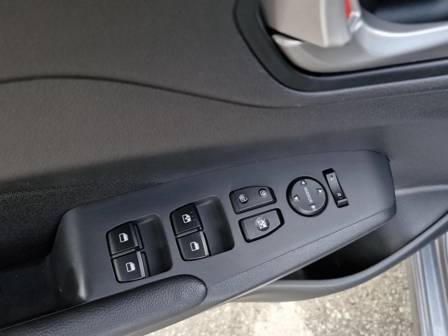 Hyundai Solaris II Нижний Новгород  - изображение 12