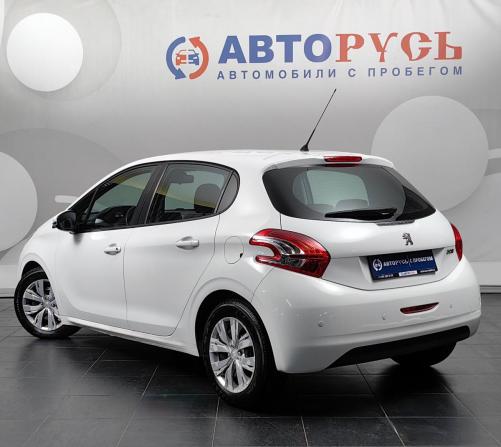 Peugeot 208 I с пробегом 2013 года, цена 619 000 рублей, 115987 км, хэтчбек, Автокод Объявления