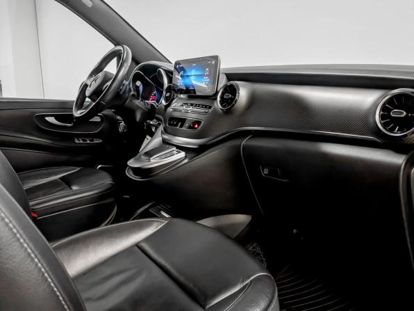 Mercedes-Benz Vito III (W447) Рестайлинг с пробегом 2021 года, цена 6 850 000 рублей, 63064 км, минивэн, Автокод Объявления