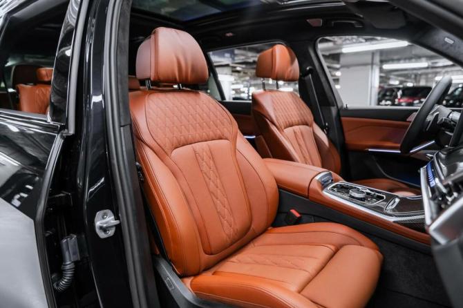 Новый BMW X7 I (G07) Рестайлинг 2026 года, цена 17 800 000 рублей, внедорожник, Автокод Объявления